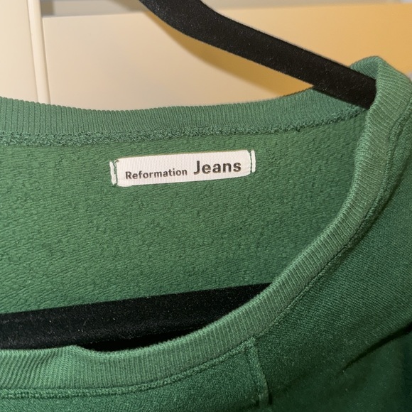 Reformation Green Sweatshirt! 💚 - Picture 2 of 5
